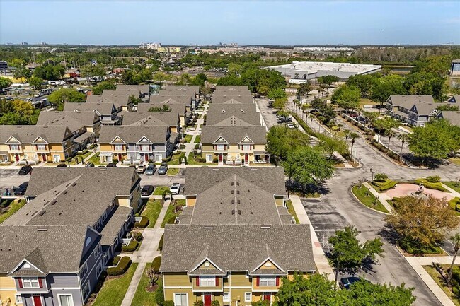 Building Photo - 2624 Lodi Cir