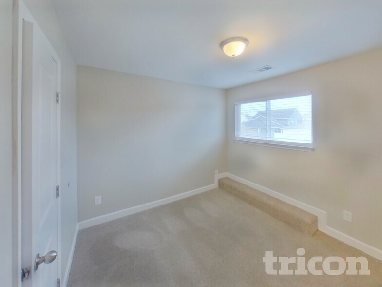 Building Photo - 2169 Cason Ln