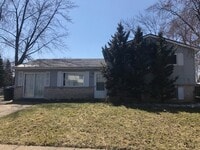 Building Photo - 3 bedroom 1.5 bathroom house in Gahanna fo...
