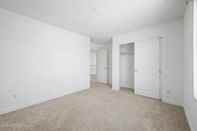Building Photo - 3361 S 179th Dr