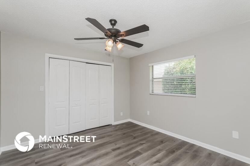 Building Photo - 4400 Old Colony Rd