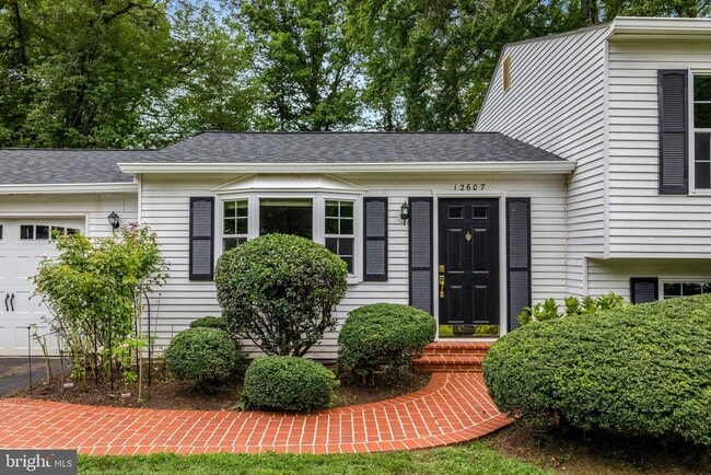 Building Photo - 12607 Glenbrooke Woods Dr