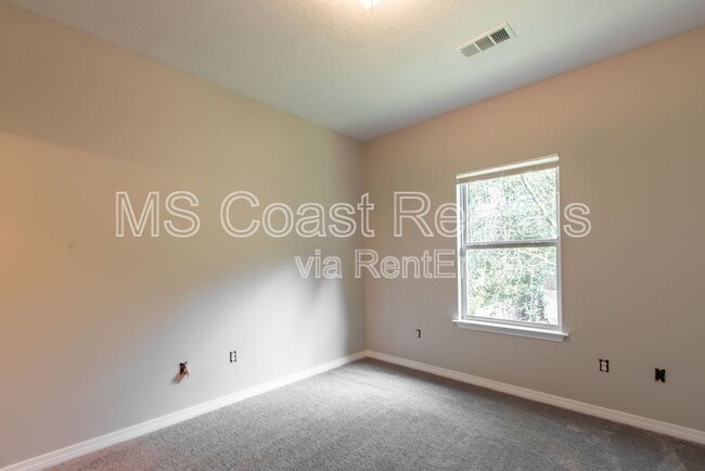 Building Photo - 15815 Adam Rd