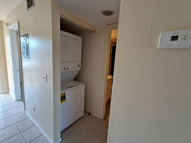 Building Photo - 22523 Westchester Blvd