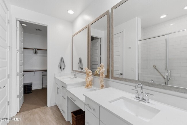 Building Photo - 17211 W Whispering Wind Dr