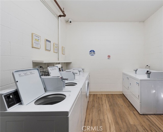 Building Photo - 730 Esplanade