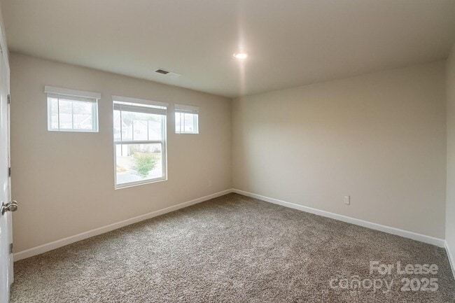 Building Photo - 4113 Armstrong Farm Dr