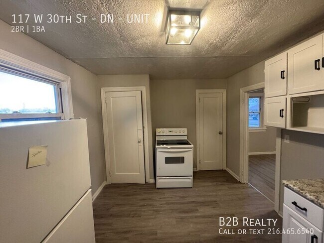 Building Photo - 117 W 30th St