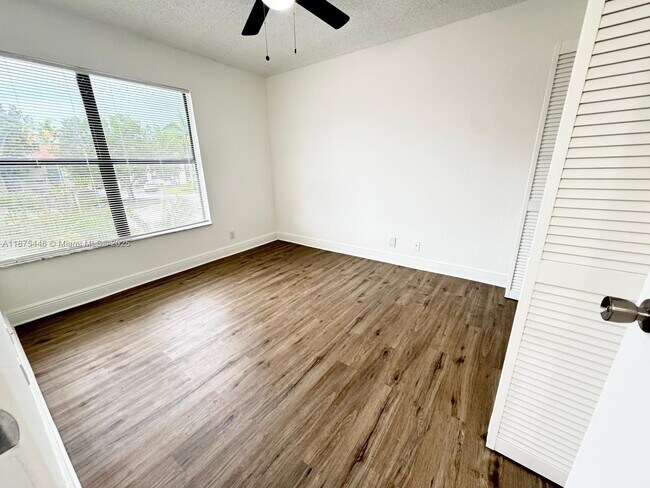 Building Photo - 1481 Windorah Way