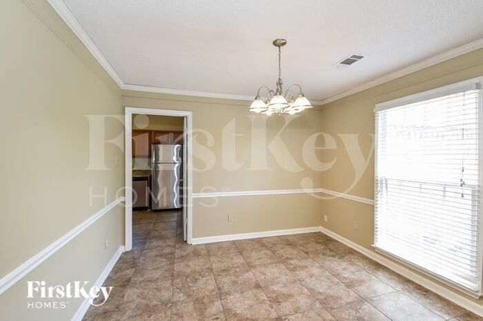 Building Photo - 7452 Kingsland Dr