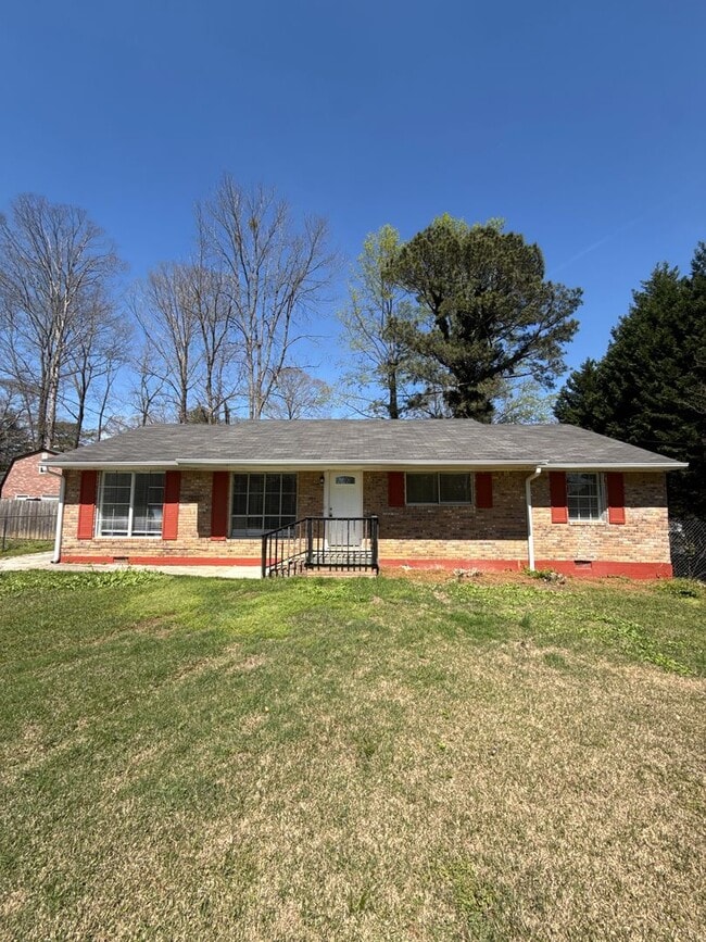 Building Photo - 3 Bed 2 Bath in Jonesboro! ***Get 50% Off Your First Month! Limited Time – Ends June!***