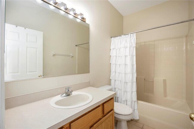 Building Photo - 6235 Flagfish Ct