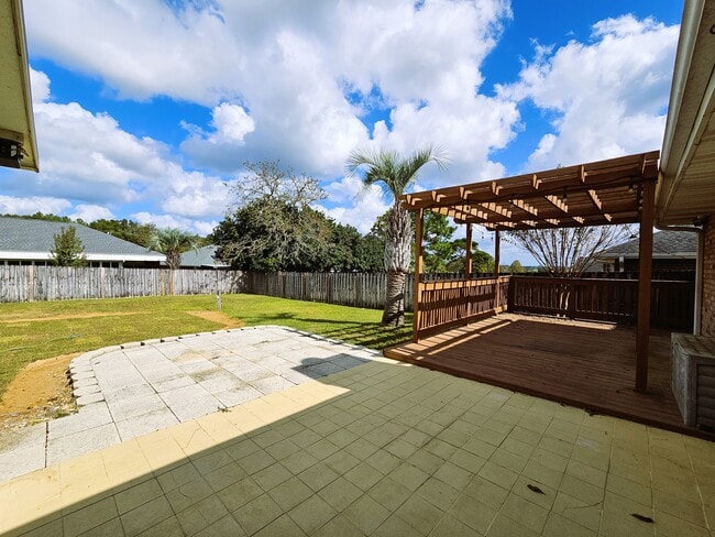 Building Photo - 5168 Whitehurst Ln