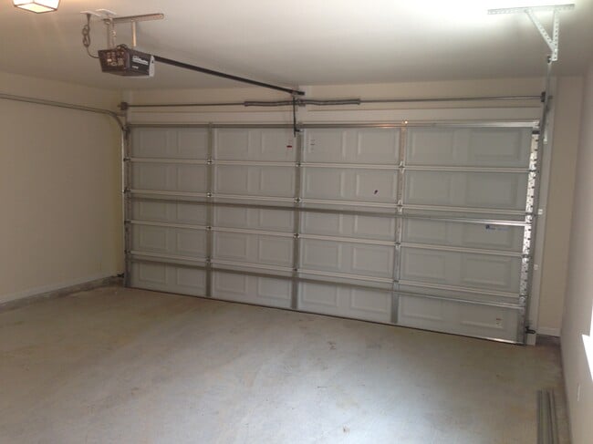 Building Photo - 14321 Villa Grove Dr