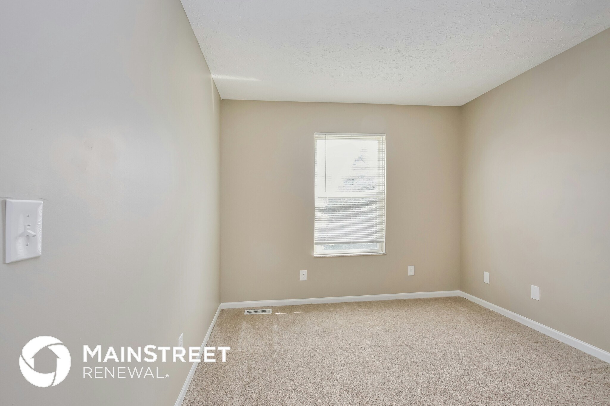 Building Photo - 315 Chatterly Ln