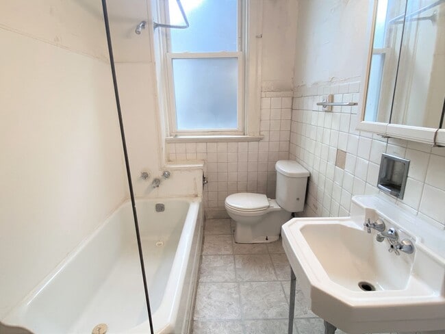 Building Photo - Highland Park - Apartments For Rent In Pittsburgh