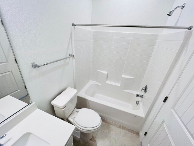 Building Photo - NEW NEW NEW Cadence 4 Bedroom