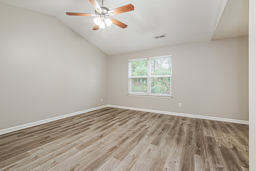 Building Photo - 442 Randolph Dr