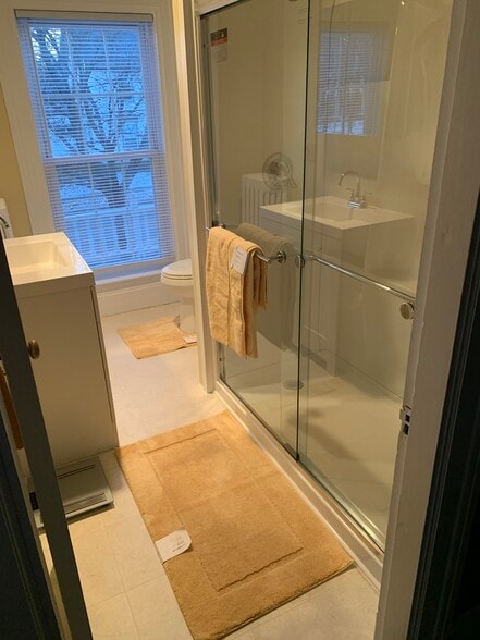 Building Photo - 39 Ohio St