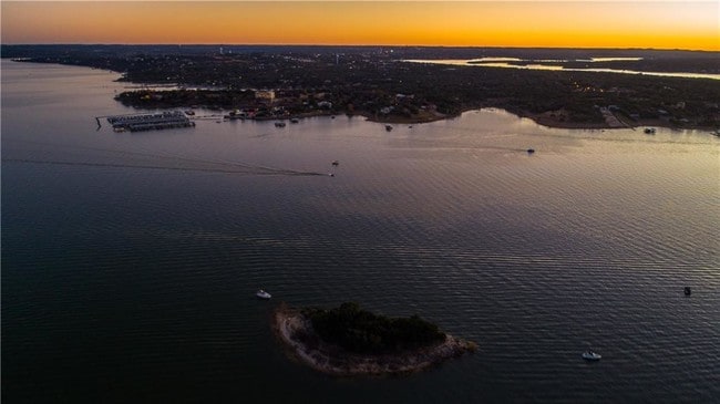 Building Photo - 16100 Webb Ln