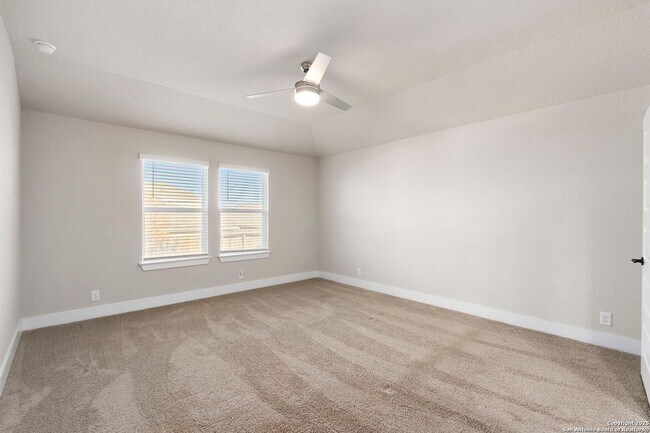 Building Photo - 4 Bedroom/2 Bath BrookStone Creek Subdivision