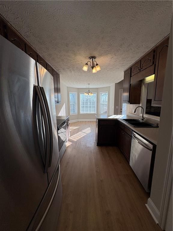 Building Photo - 933 Kendall Park Dr