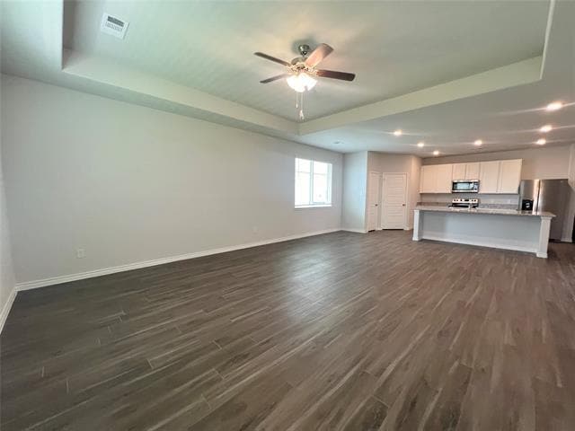 Building Photo - 5021 Chital Dr