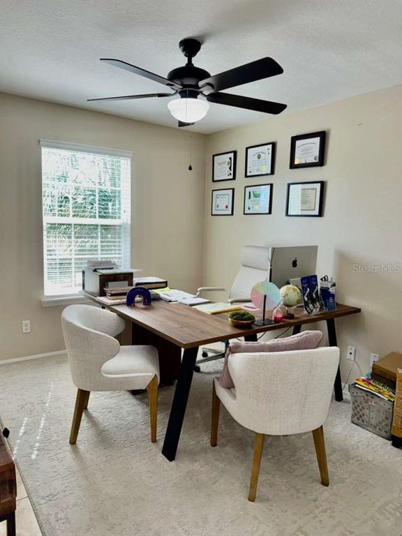 Building Photo - 2625 Waterline St