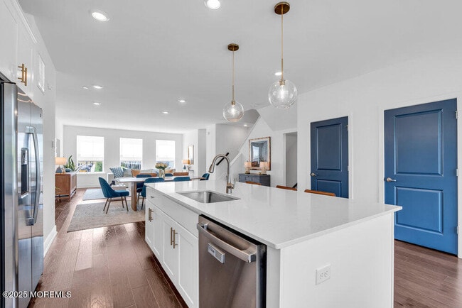 Building Photo - 63 Bataan Ave