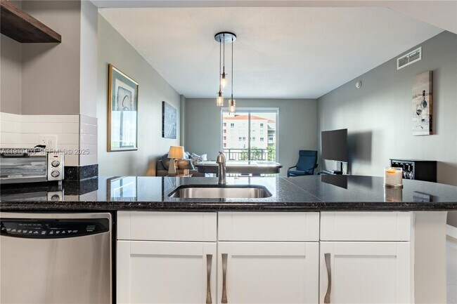 Building Photo - 7270 SW 88th St