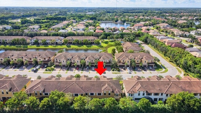Building Photo - 10342 Wellington Parc Dr