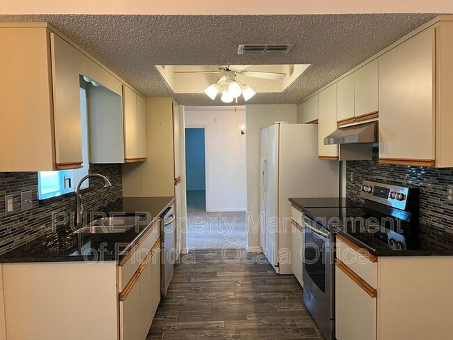 Building Photo - 6382 SW 103rd Street Rd