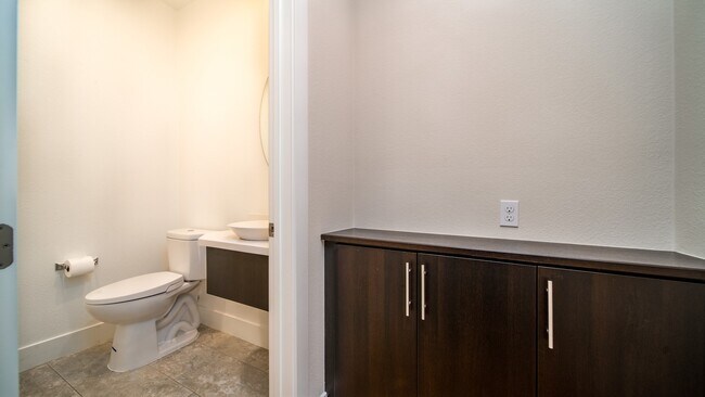 Building Photo - Coming soon - 2Bed/2.5Bath TOWNHOUSE FOR RENT IN MILPITAS - $3,850/mo