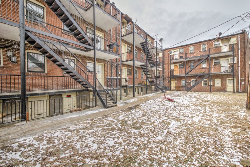 Building Photo - 4062 S Grand Blvd