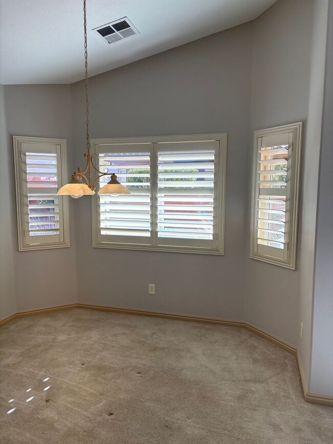 Building Photo - St. George Oasis