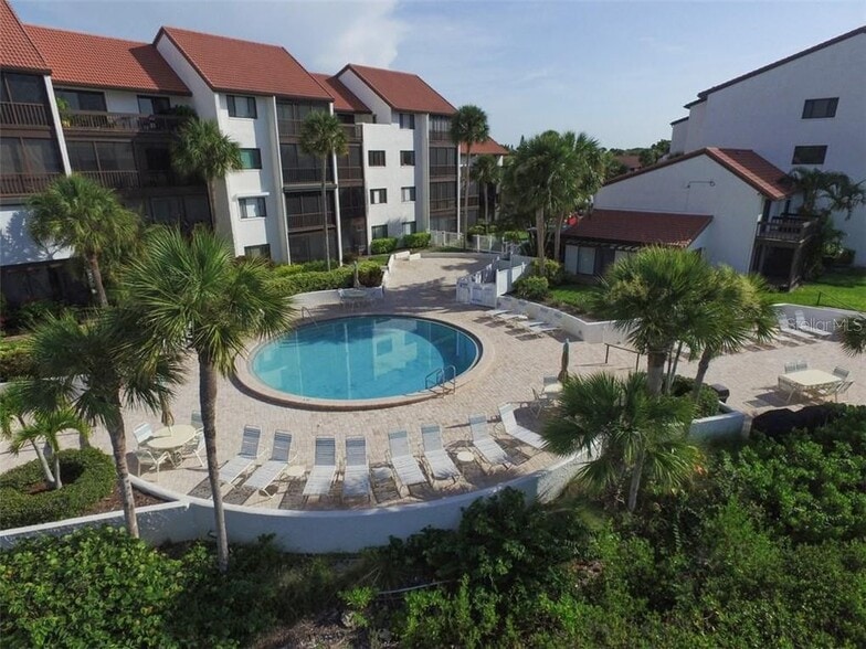 Main Pool - 1634 Stickney Point Rd