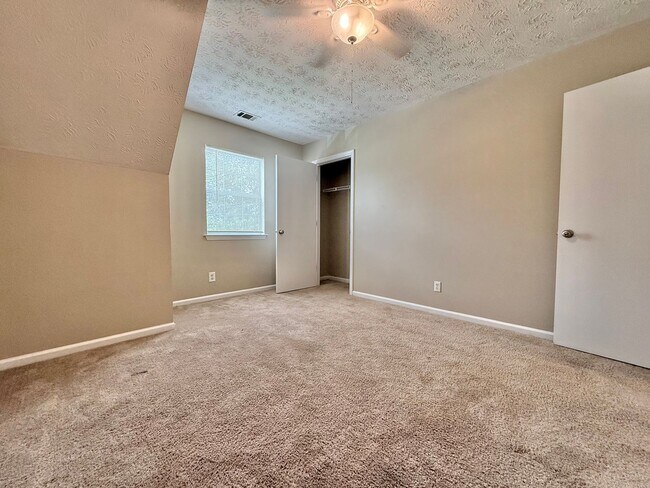 Building Photo - 279 Rice Gate Dr