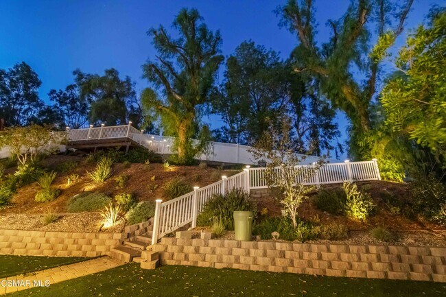 Building Photo - 23353 Balmoral Ln