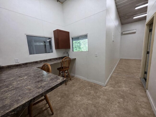 Building Photo - 24.2 Acres – Industrial Warehouse, Residential Or Office Space, Pole Shed & Recreational Land