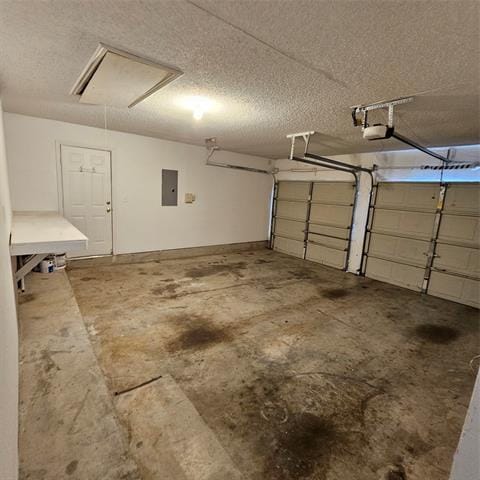 Building Photo - 2817 Oleander Dr