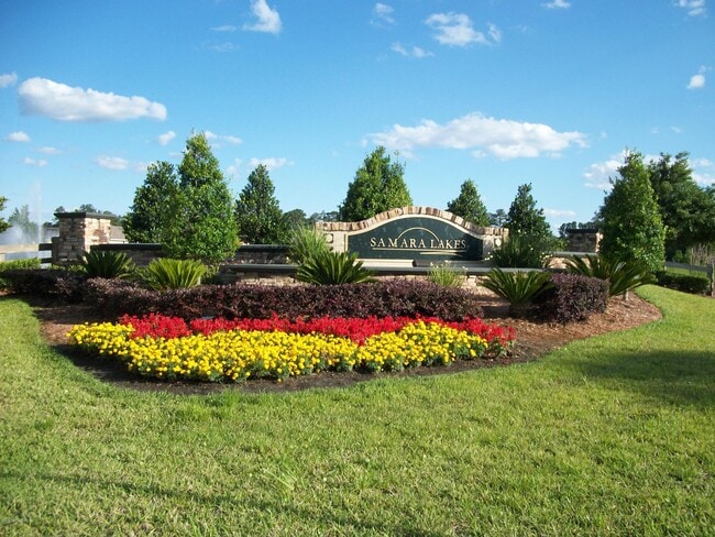 Building Photo - 348 Bostwick Cir