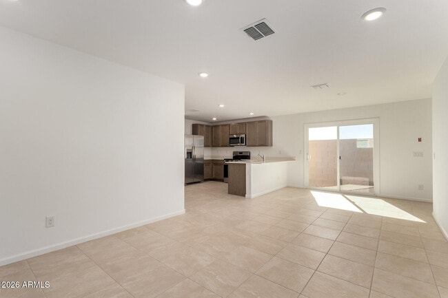 Building Photo - 17589 N Del Mar Ave