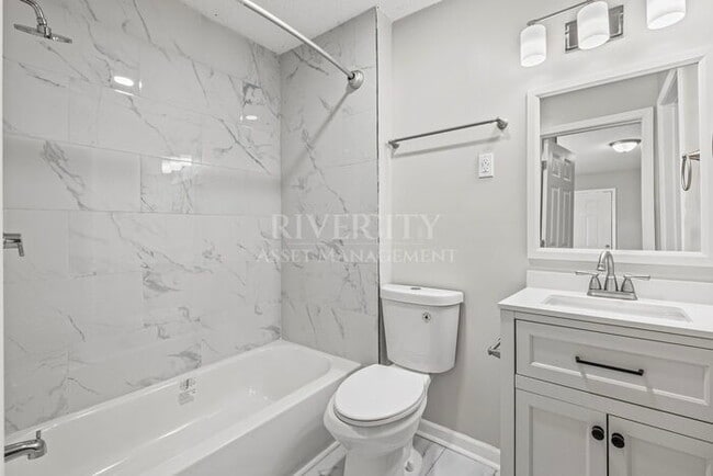 Building Photo - Westwood Beauty!!! Section 8 Welcomed !!!!