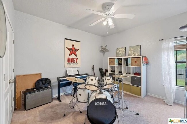 Building Photo - 1903 High Ridge Trail