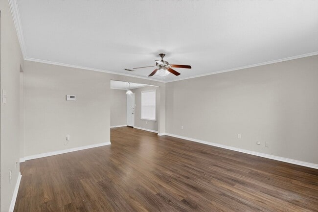 Building Photo - Charming 4-Bedroom Home on Quiet Cul-de-Sac | Move-In Ready | Deposit Alternative Available