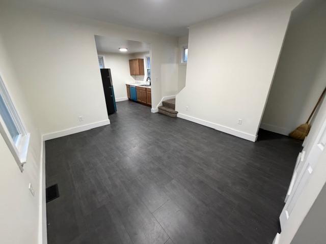 Building Photo - 1620 6th Ave