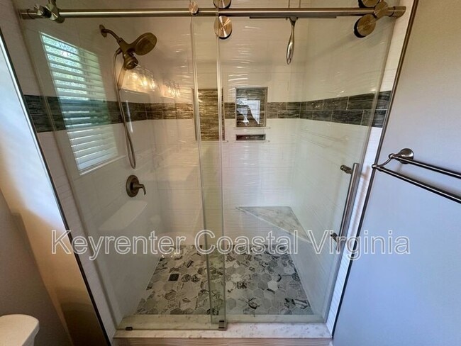 Building Photo - 3611 Martingale Ct