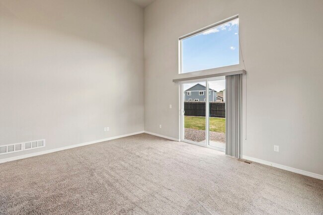 Building Photo - 9973 Castor Dr