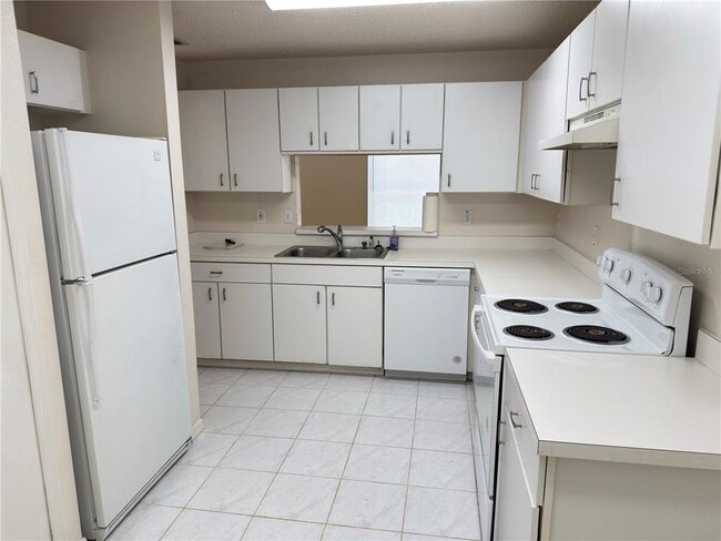 Building Photo - 3827 Doune Way