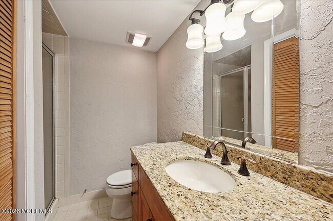 Building Photo - 140 Northrup Dr